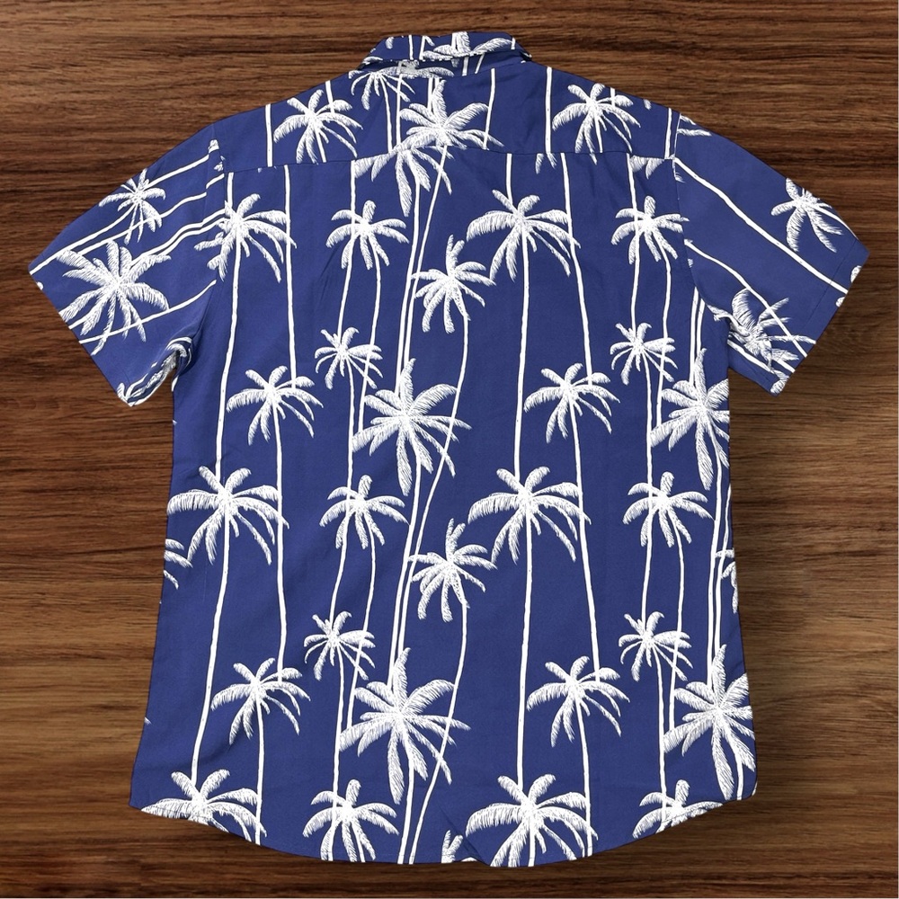 Cotton & Co. Men’s Navy Blue Tropical Palm Tree Shirt. Size Medium - Picture 3 of 7